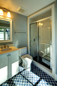 5713 Potomac Avenue Bathroom